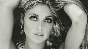 Sadly, you may also know her as a victim of the infamous manson family. Once Upon A Time In Hollywood Is A Beautiful Love Letter To Sharon Tate Nerdist