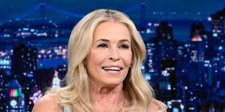 Chelsea Handler Learned the Sun and the Moon Are "Not the Same" at 40