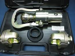 Check spelling or type a new query. B W Oem Puck System 2 5 16 Ball Adapter Gooseneck Hitch Dodge Ram Gnxa2062 Kit Ebay
