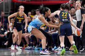 Sheryl Swoopes cites how Caitlin Clark 'pushes off' defenders to defend  Angel Reese from 'bully' accusations