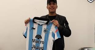 Nahuel zárate (born 27 january 1993) is an argentine footballer who plays for gimnasia y esgrima de jujuy. Nahuel Zarate A Gimnasia De Jujuy