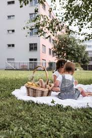Ein Paradiestag Im Garten Eden Oder Picknick Mal Anders Mini Stil Sonnenschutz Garten Eden Kinder Aktivitaten
