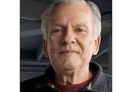 Thomas Dunmire's Instagram, Twitter & Facebook