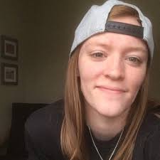 Anna Pate 🌻 (@patey96)