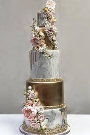 11 Wedding Cake Designers We Totally Love Wedding Forward Cool Wedding Cakes Gold Wedding Cake Amazing Wedding Cakes