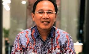 Nama Edison Sinaga Mencuat di Bursa Pilkada Samosir 2024, Ini Profilnya