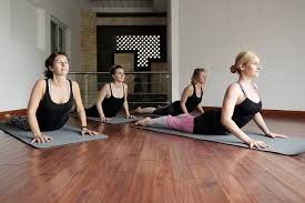 What will i do in yoga classes near me for beginners? Yoga Am Morgen Im Take No Sono Bonn Deutschland Wird Fit