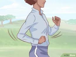 Cómo caminar rápido (con imágenes) - wikiHow