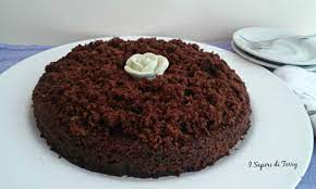 Torta Mimosa Al Cioccolato Con Soffice Pan Di Spagna Al Cacao Ricetta Ricette Dolci Dolci Dolcetti