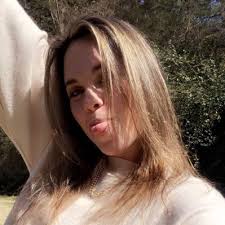 Alyssa Owens (@maejune_)