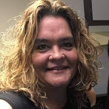 Jennie Grady's Instagram, Twitter & Facebook