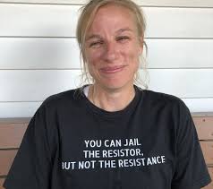 Jessica Reznicek's Instagram, Twitter & Facebook