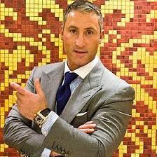 Παναγιωτησ παναγιωτου (panagiotis panagiotou) , director active. Andreas Panagiwtoy O Pygmaxos Poy Apekthse Perioysia 500 Ekat Xwris Na 3erei Na Diabazei Pws Egine O Basilias Twn Akinhtwn Kai Giati Bre8hkan Oi Gioi Toy Sth Fylakh Boro