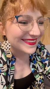 Angelica Graves's Instagram, Twitter & Facebook