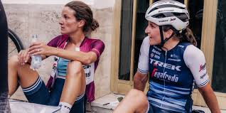 Elisa longo borghini (trek segafredo) time trialed her way to her second victory at the trofeo longo borghini's victory made for a veritable italian festa as the national champion won on her local. Trek Segafredo Doppio Rinnovo Confermate Longo Borghini E Deignan