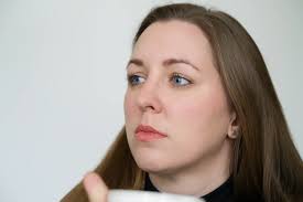 & dann passieren plötzlich so viele Dinge auf einmal .. aufgewirbelter  Staub, der sich jetzt niederlegt. Staub, den ich schon vergessen hatte. Und  ich weiß nicht ... ich fühle plötzlich so viel