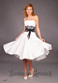 Short Wedding Dress Black White Wedding Dress Tightening Corset Free Shipping Short Wedding Dress Short White Dress Wedding Wedding Dresses Corset