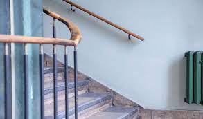 Metalcraft engineering fabricate high quality architectural internal handrails for both commercial and residential projects. Stair Railing Building Code Summarized The Trussville Tribune