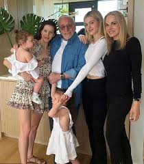 Here's why fans think nicola peltz is pregnant. Know Nicola Peltz Family Parents Boyfriend Net Worth Brother Sister Nicolas Peltz Nicola Peltz And Brooklyn Beckham Brooklyn Beckham Nicola Peltz