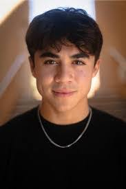 Aaron Ruano's Instagram, Twitter & Facebook