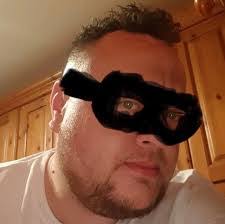 Barry Rivera's Instagram, Twitter & Facebook