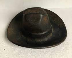 Antique Vintage 1930s Black Cast Iron Cowboy Hat Ashtray Trinket Dish Mancave Collectible Tobacciana Trinket Dishes Boho Chic Decor Antiques Vintage Collectibles