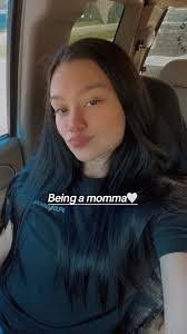 Alyssa Sneddon's Instagram, Twitter & Facebook