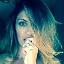 Desiree Lund's Instagram, Twitter & Facebook