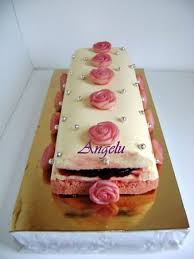 Buche Chocolat Blanc Framboises Biscuits Roses Ma Petite Patisserie Contact Isilda Neuf Fr Buche Chocolat Blanc Framboise Gateaux Et Desserts Dessert Chocolat Blanc