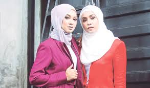 Sambil kongsikan feeling amira ni harap kita dapat spread positivity kepada semua. Amira Nabila Sibuk