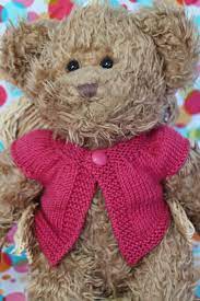 That makes him a suitable project for beginner or advanced beginner knitters alike. Teddy Bear Outfit Pattern
