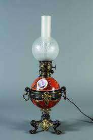 Pour les articles homonymes, voir lampe (homonymie). Klw H Petrole Lampant Ancienne Lampe A Petrole Etain Eclairage Les Etains Du Pour Les Articles Homonymes Voir Lampe Homonymie Happy House