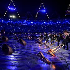 Die eröffnungsfeier der olympischen sommerspiele in london … aus dem. Olympia 2012 Sieben Teenager Entzunden Olympisches Feuer Der Spiegel