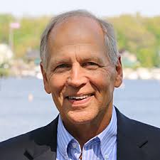 Hire a Finance Speaker