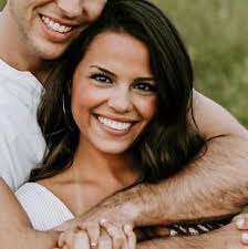 Brenna Knapp and Colton Saunders' Wedding Website