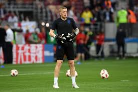 Born 7 march 1994) is an english professional footballer who plays as a goalkeeper for premier league club everton and the england national team. Dzhordan Pikford Futbolist Kratkaya Biografiya Lichnaya Zhizn Sportivnye Dostizheniya