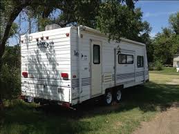 Before releasing best 25 foot travel trailers, we have done researches, studied market research and reviewed customer feedback so the. 2000 Thor Tahoe 22 Ft Bumper Pull Camper Nex Tech Classifieds
