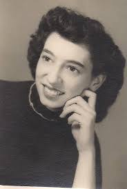 Ellis Brinker's Instagram, Twitter & Facebook