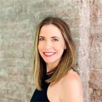 Meagan Barlow's Instagram, Twitter & Facebook