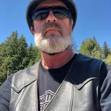 What are the reliable options for renting an RV?