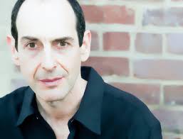 mfa Schulleiter Lou Binder bei Larry Silverberg