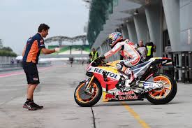 He grew up in castellar del vallès, a village near sabadell.he was 125cc world champion in 2003, and became the youngest 250cc world champion in the 2004 season. Dani Pedrosa We Preview A Key Motogp Season In 2018