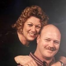 Elaine Ducharme's Instagram, Twitter & Facebook