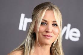 Hottest pictures of kaley cuoco. Kaley Cuoco Breaks Down In Tears Over Golden Globes Nomination