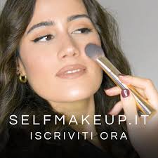 Sara Manzo (@saramanzomakeup)