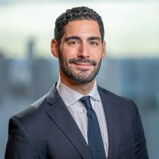 Kurt Edinger's Instagram, Twitter & Facebook