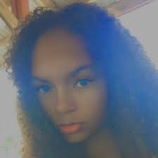 Violet Thornton (@vjthornton3)