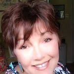 Deborah Dubuisson's Instagram, Twitter & Facebook