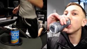 Fler unga dricker energidryck: "Kan inte träna utan"