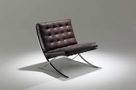 Barcelona is home to many great inventions and architectural wonders including the barcelona chair first designed in 1929 for the german pavilion of the 1929 international exposition in barcelona. Barcelona Chair Von Knoll International Design Ludwig Mies Van Der Rohe